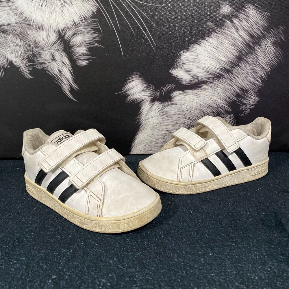 Adidas Grand Court EF0118 Athletic Sneaker Unisex Kids 10 White Leather Comfort